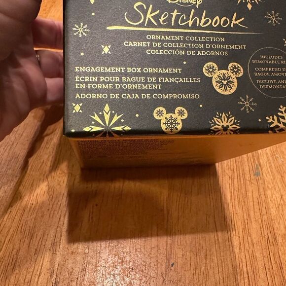 Mickey Mouse engagement box ornament - Picture 5 of 5